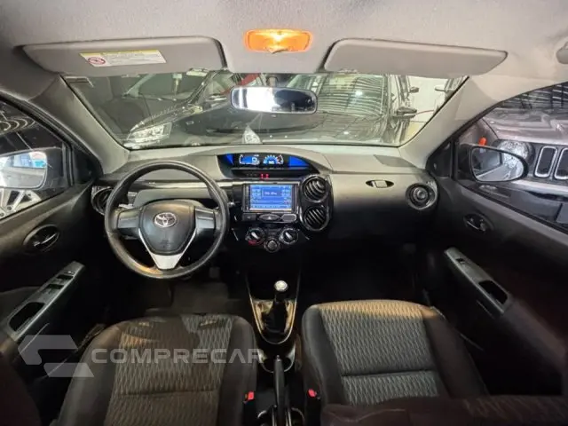ETIOS HATCH - 1.3 X 16V 4P MANUAL