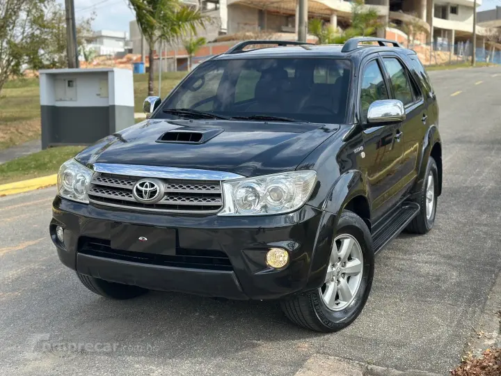 HILUX SW4 3.0 SRV 4X4 7 LUGARES 16V TURBO INTERCOOLER DIESEL