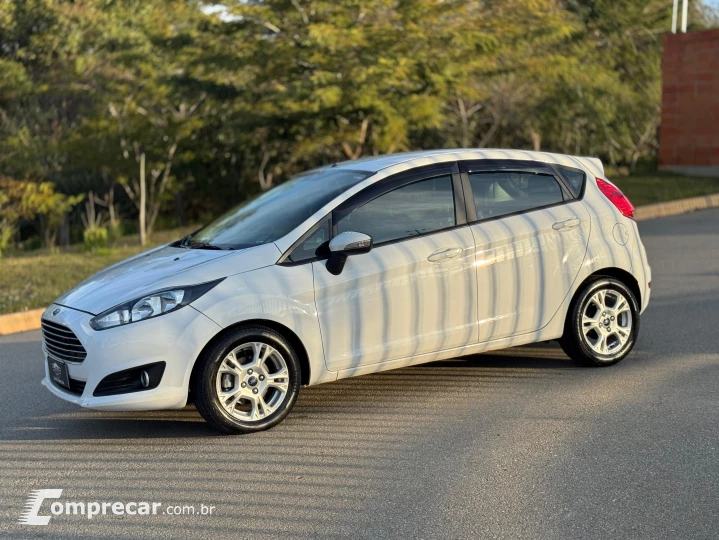 Fiesta Hatch 1.6 (Flex)