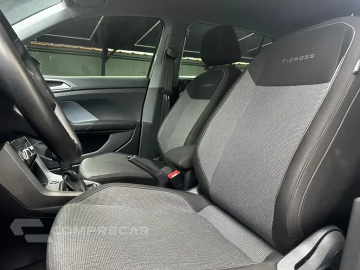 T-CROSS 1.0 200 TSI TOTAL FLEX AUTOMÁTICO