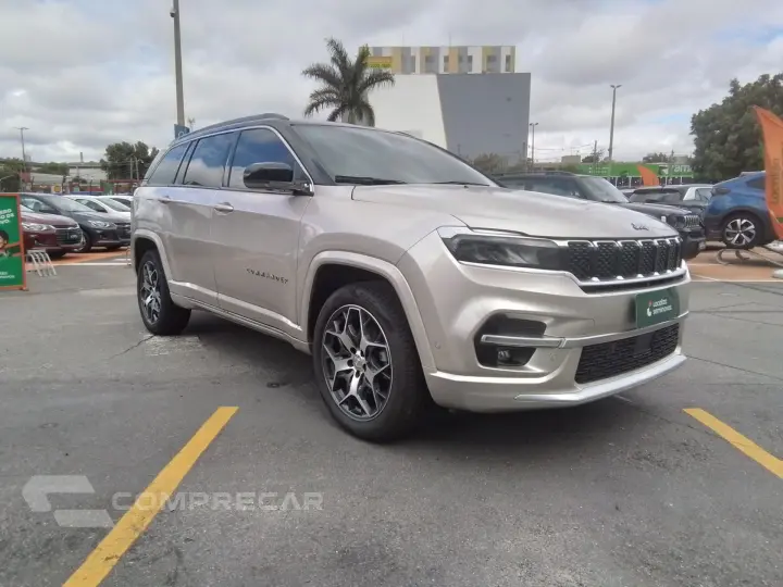 COMMANDER 1.3 T270 TURBO FLEX OVERLAND AT6