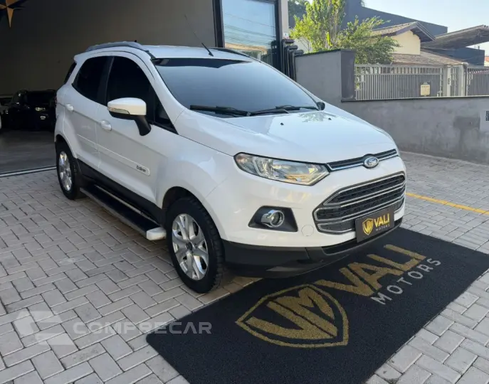 EcoSport TITANIUM 2.0 16V Flex 5p Aut.