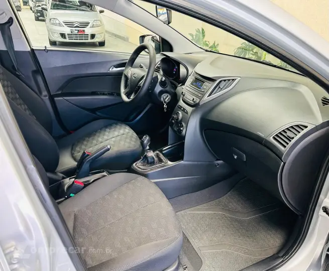 HB20 1.6 Comfort 16V