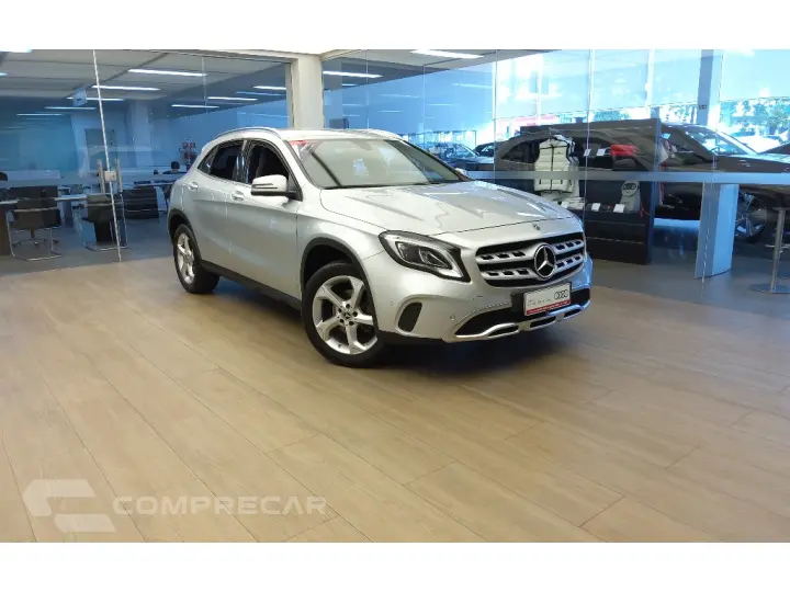 GLA 200 1.6 CGI FLEX ADVANCE 7G-DCT