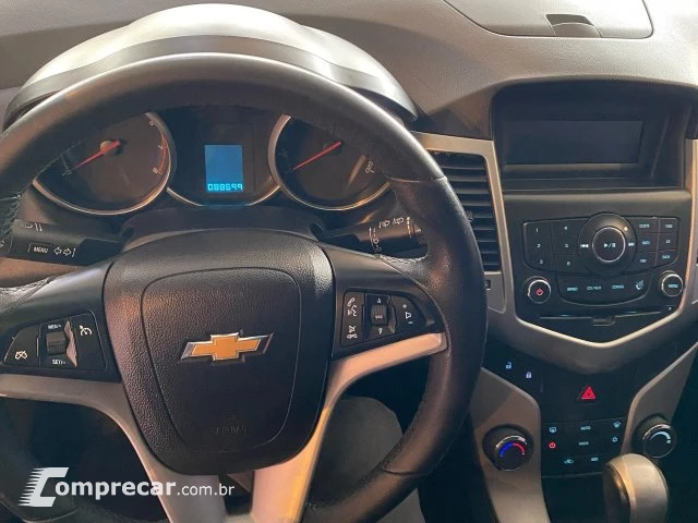 CRUZE HATCH - 1.8 LT SPORT6 16V 4P AUTOMÁTICO