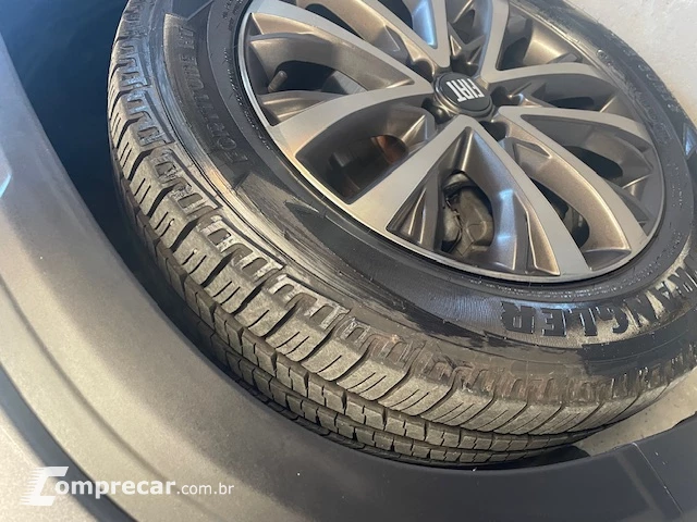 TORO 2.0 16V Turbo Ranch 4WD AT9