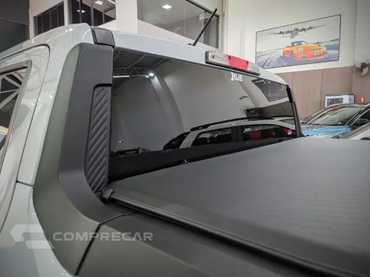 MAVERICK 2.5 HYBRID LARIAT E-CVT