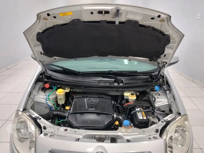 PALIO 1.6 MPI Essence 16V