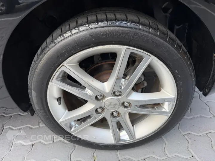 i30 2.0 16V 145cv 5p Aut.