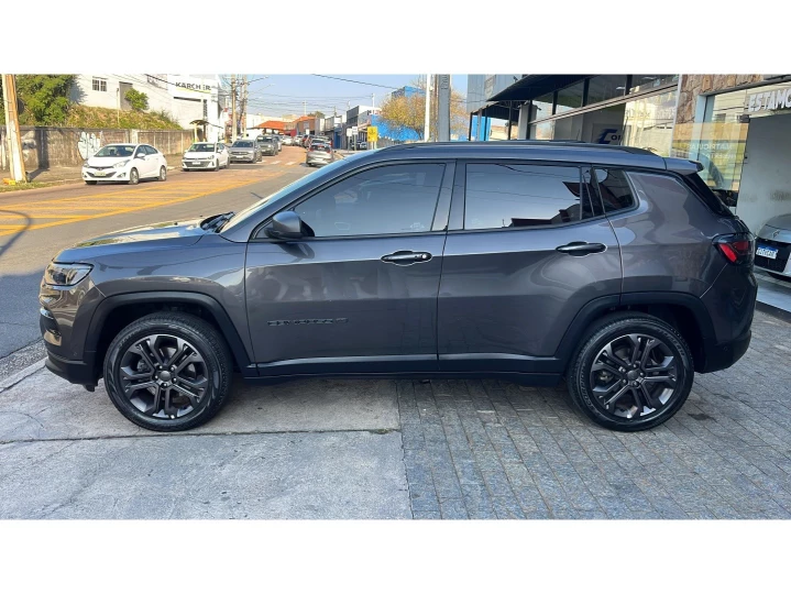 COMPASS 1.3 T270 LONGITUDE TB FLEX 80 ANOS
