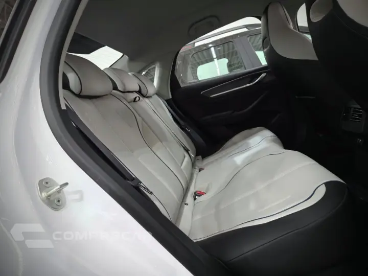 KING 1.5 DM-I PHEV GS AUTOMÁTICO