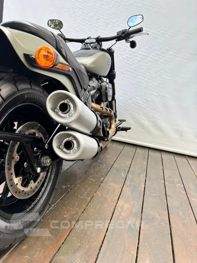 HARLEY-DAVIDSON SOFTAIL FAT BOB 114