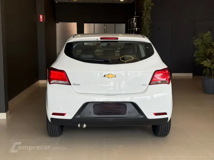 ONIX 1.4 MPFI LTZ 8V