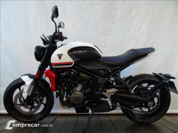 TRIDENT 660