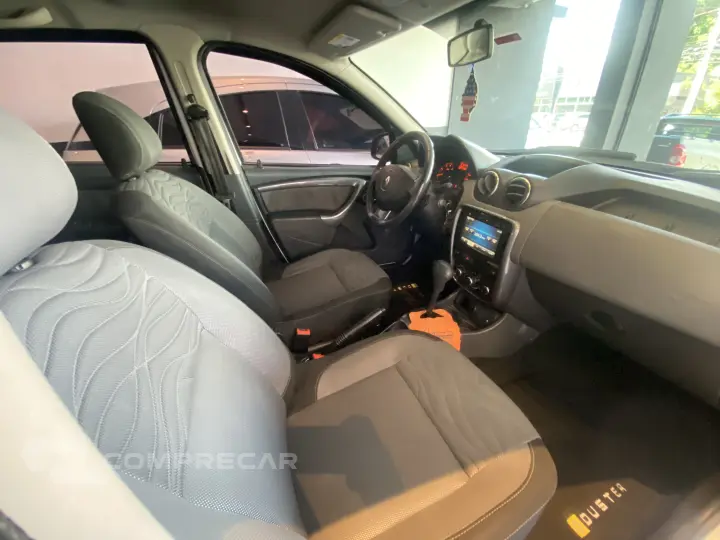 DUSTER 2.0 Tech Road II 4X2 16V