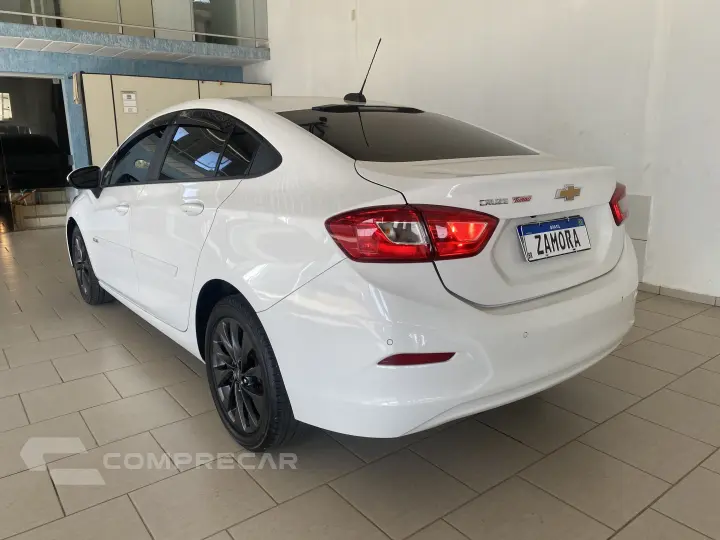 CRUZE 1.4 LT