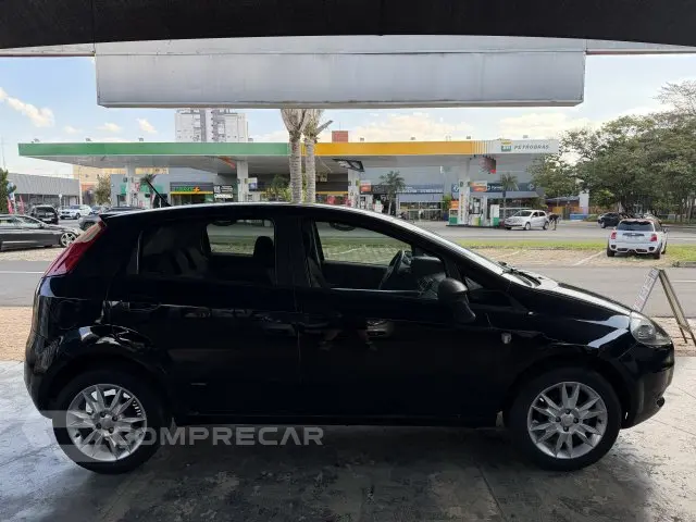 PUNTO - 1.4 ATTRACTIVE ITALIA 8V 4P MANUAL