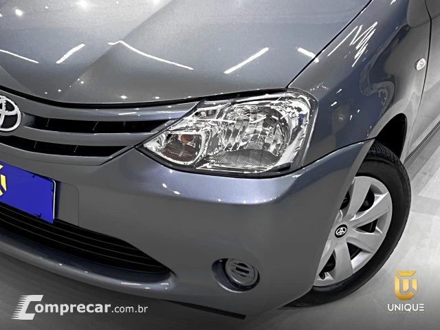 ETIOS HATCH - 1.3 XS 16V 4P MANUAL
