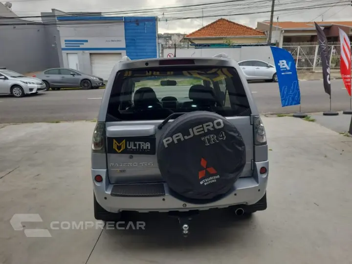 Pajero TR4 2.0/ 2.0 Flex 16V 4x4 Aut.
