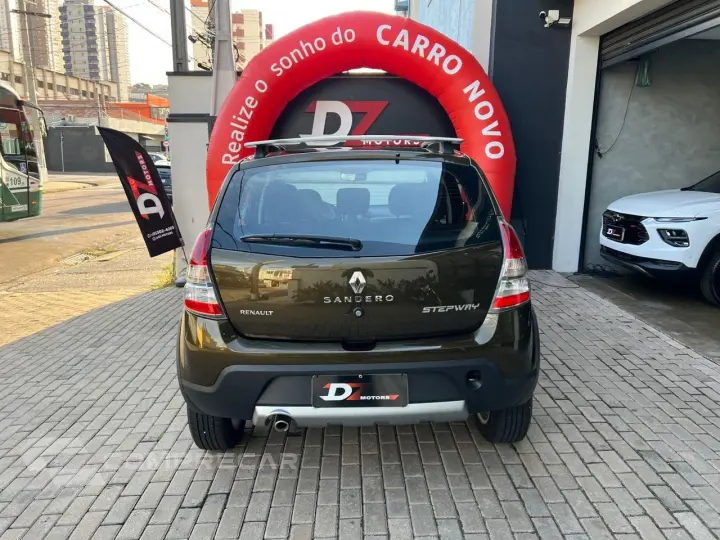 SANDERO 1.6 16V SCE Stepway
