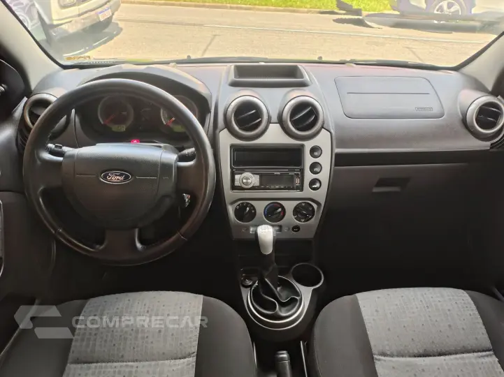 FIESTA 1.6 Rocam SE Sedan 8V