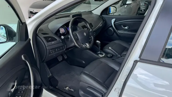 FLUENCE 2.0 Dynamique 16V