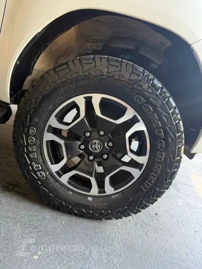 HILUX 2.8 SRX 4X4 CD 16V