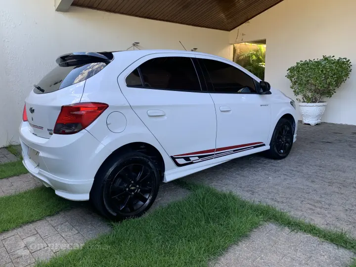 ONIX 1.4 MPFI Effect 8V