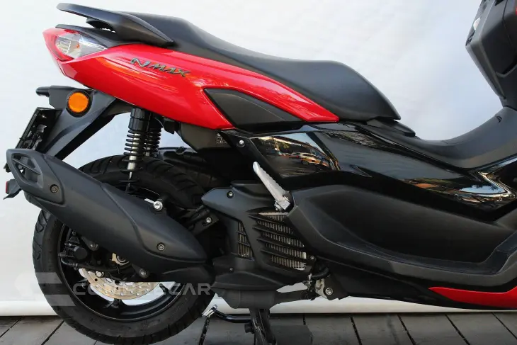 YAMAHA NMAX CONNECTED 160 ABS