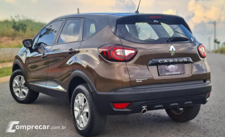Captur Life 1.6 16v SCe CVT (Flex)