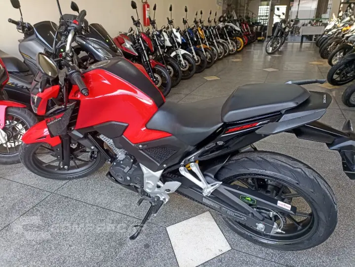 CB 300F Twister Flex