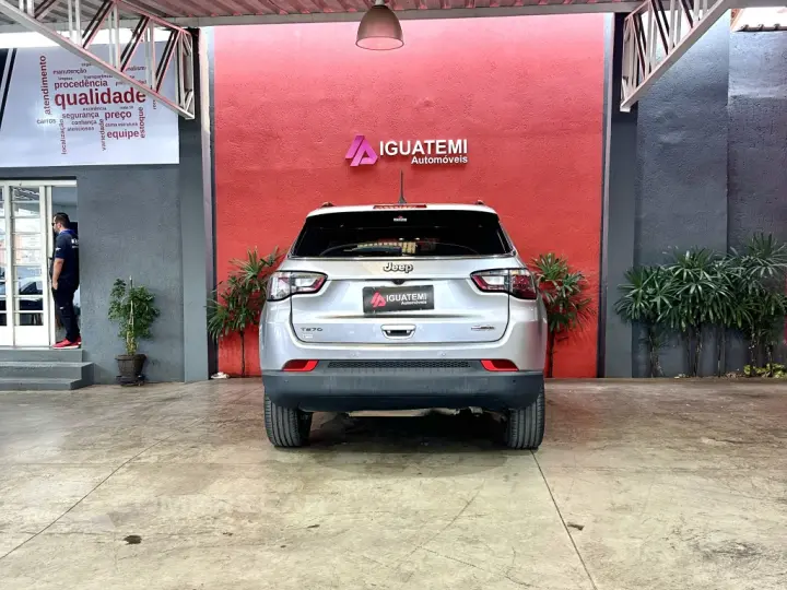 COMPASS 1.3 T270 TURBO FLEX LONGITUDE AT6