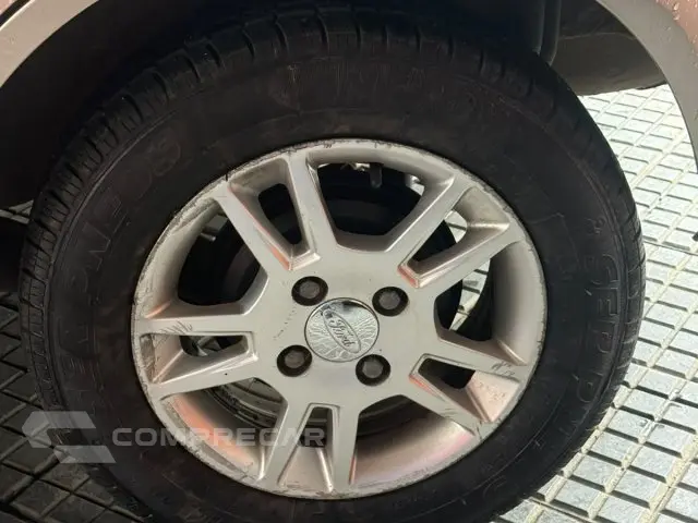FIESTA HATCH - 1.6 MPI HATCH 8V 4P MANUAL
