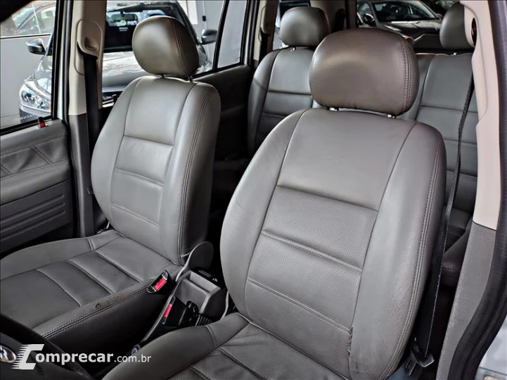 ZAFIRA 2.0 MPFI Expression 8V