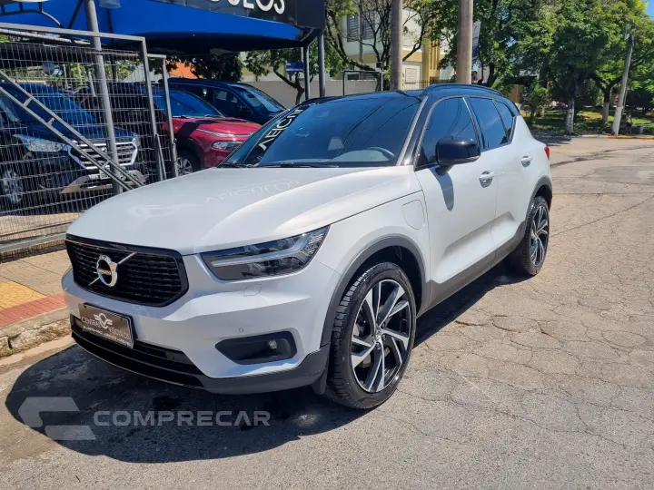 XC40 1.5 T5 Hybrid R-design FWD Geartronic