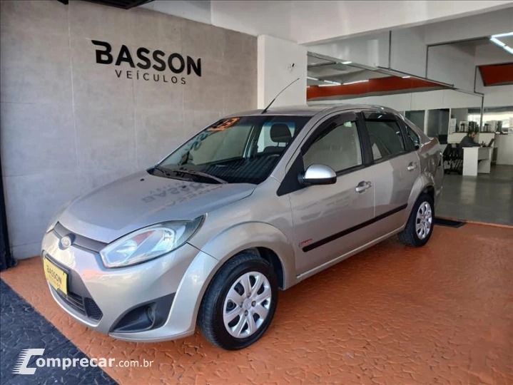 FIESTA 1.6 MPI Class Sedan 8V