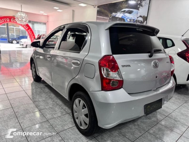 ETIOS HB X 13L MT