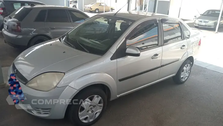 FIESTA 1.6 Rocam Sedan 8V