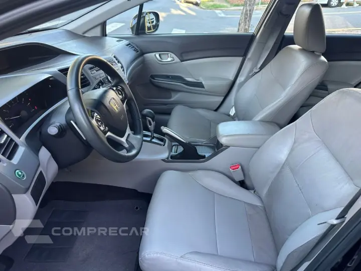Civic Sedan LXR 2.0 Flexone 16V Aut. 4p