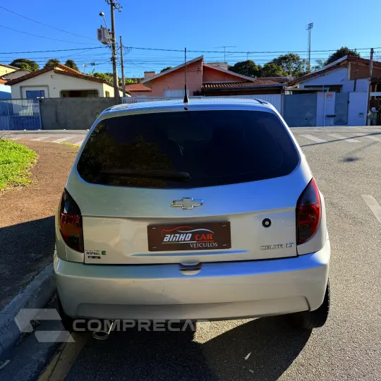 CELTA 1.0 MPFI LT 8V