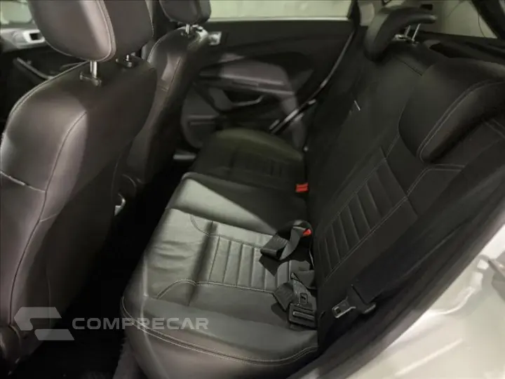 FIESTA 1.6 Titanium Hatch 16V