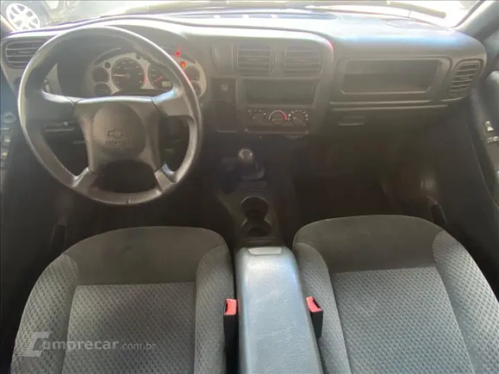 S10 2.4 Advantage 4X2 CD 8V