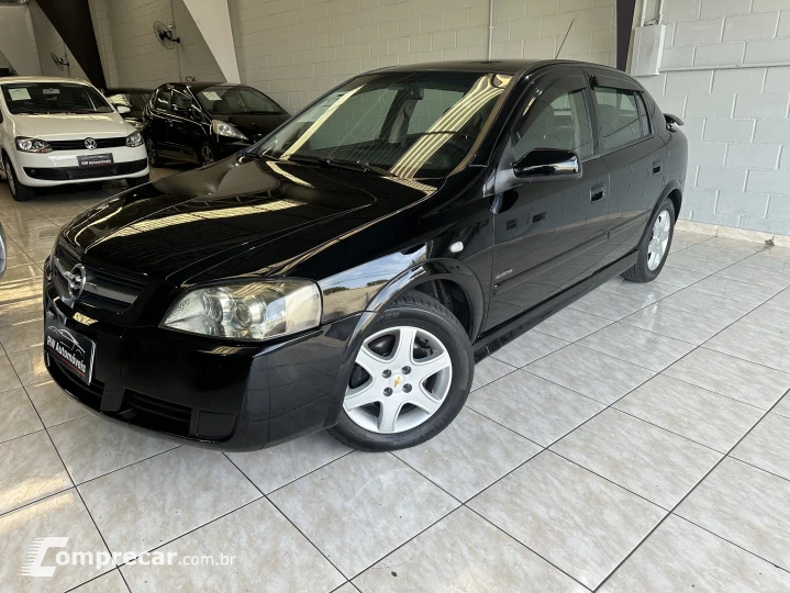 ASTRA 2.0 MPFI Advantage 8V