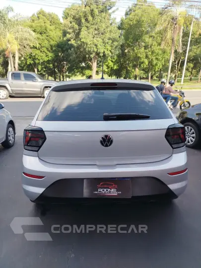 Polo Track 1.0 Flex 12V 5p