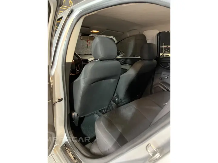 PRISMA 1.0 MPFI JOY 8V FLEX 4P MANUAL