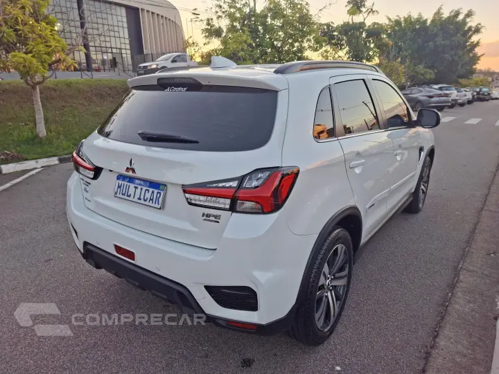 OUTLANDER 2.0 MIVEC FLEX SPORT HPE AWD AUTOMÁTICO