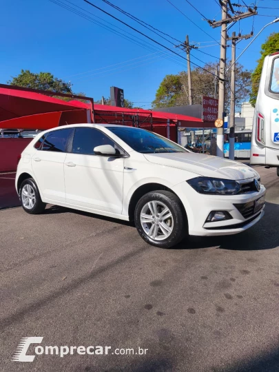 Polo Hatch 1.6 4P FLEX