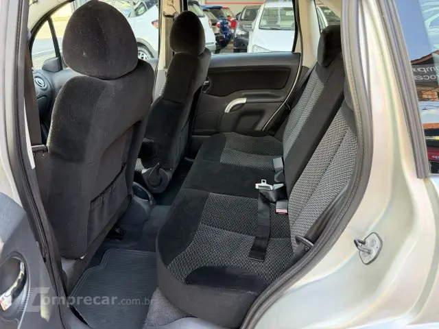 C3 - 1.4 I EXCLUSIVE 8V 4P MANUAL