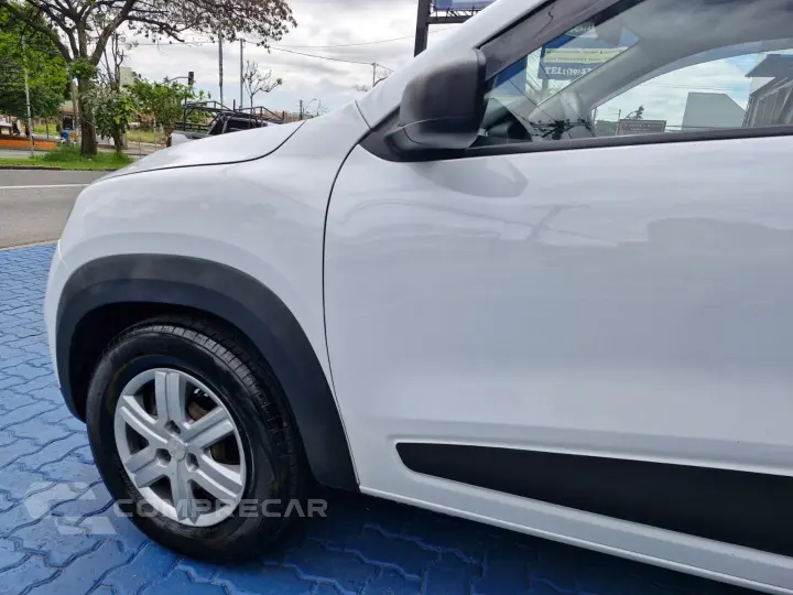 KWID 1.0 12V SCE FLEX ZEN MANUAL