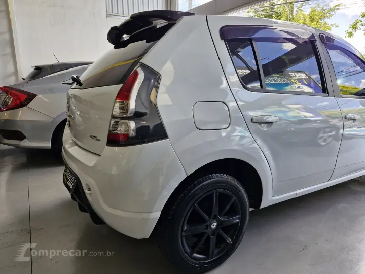 SANDERO 1.6 GT LINE LIMITED FLEX 4P MANUAL